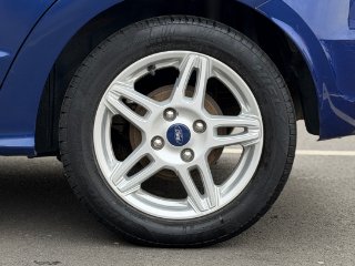 /photos/12925/78d04e1e-6e7c-949a-2e31-8d4811bcd065_i320x240.jpg